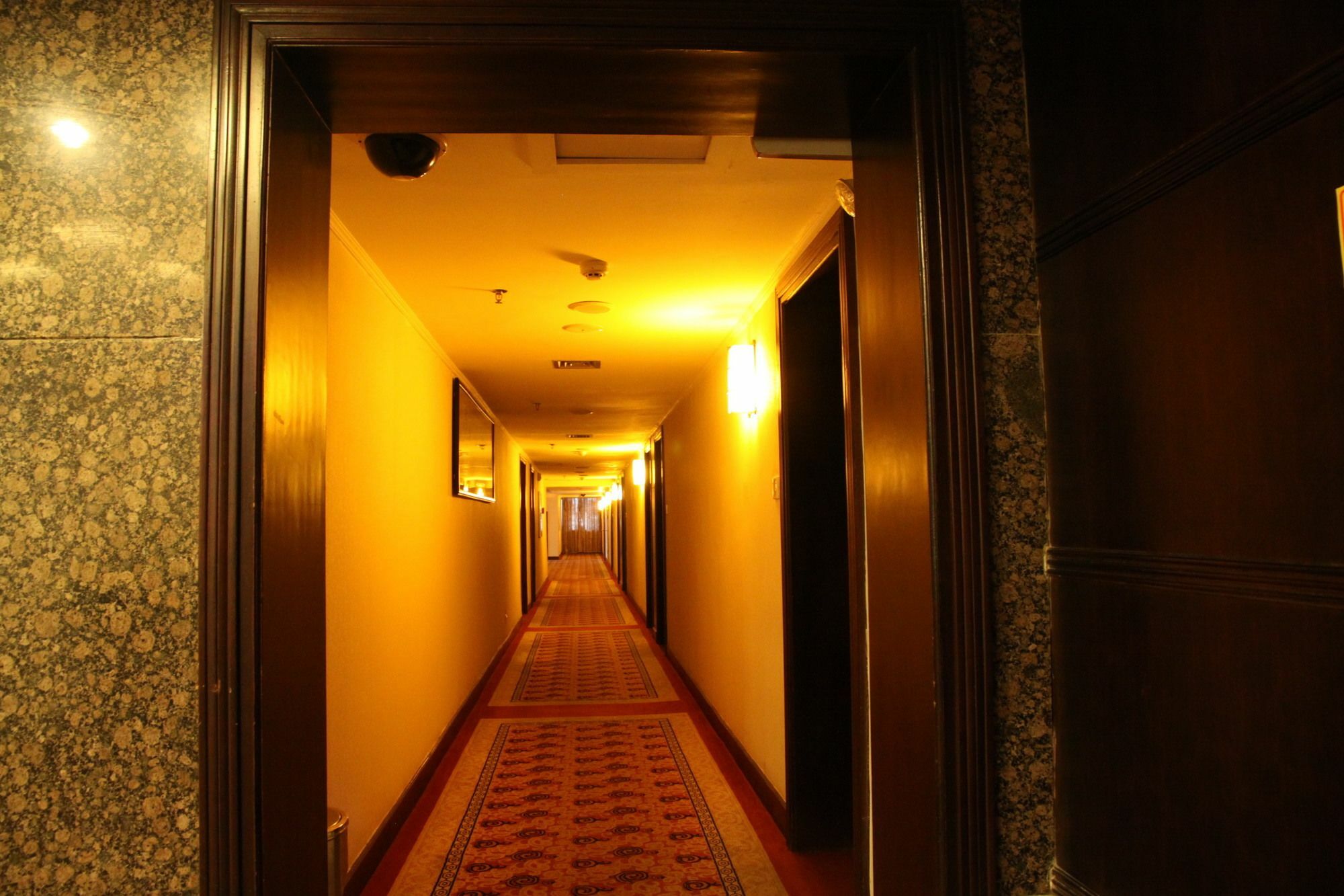 Nantian Grand Hotel Liuzhou Exterior foto
